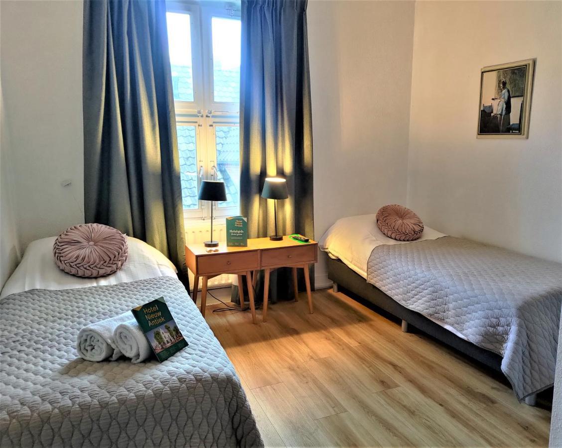 Hotel Nieuw Antiek Helden الغرفة الصورة